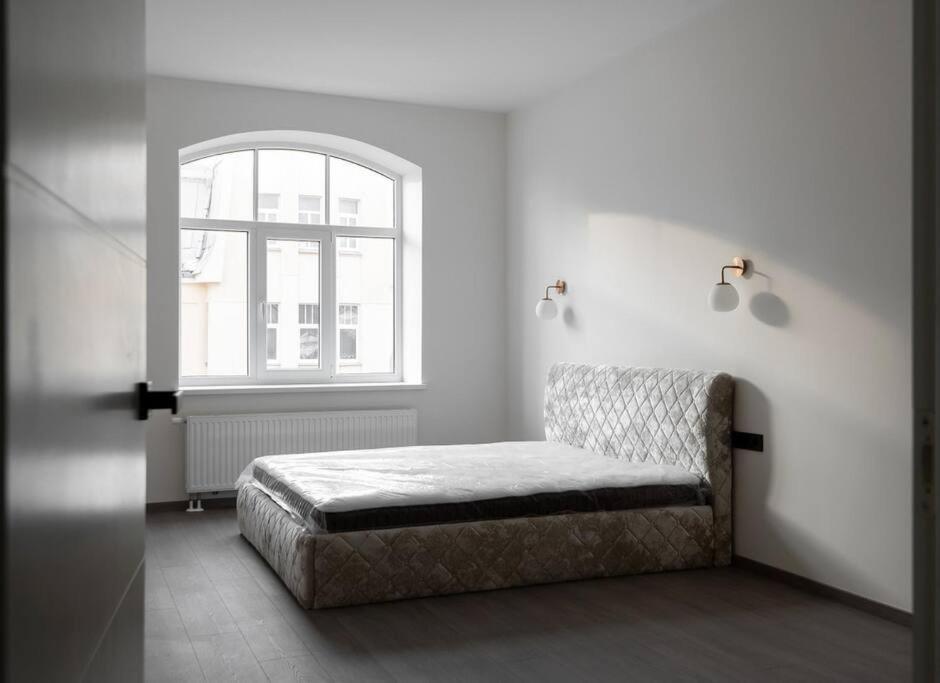 Appartement Spacious In Central *